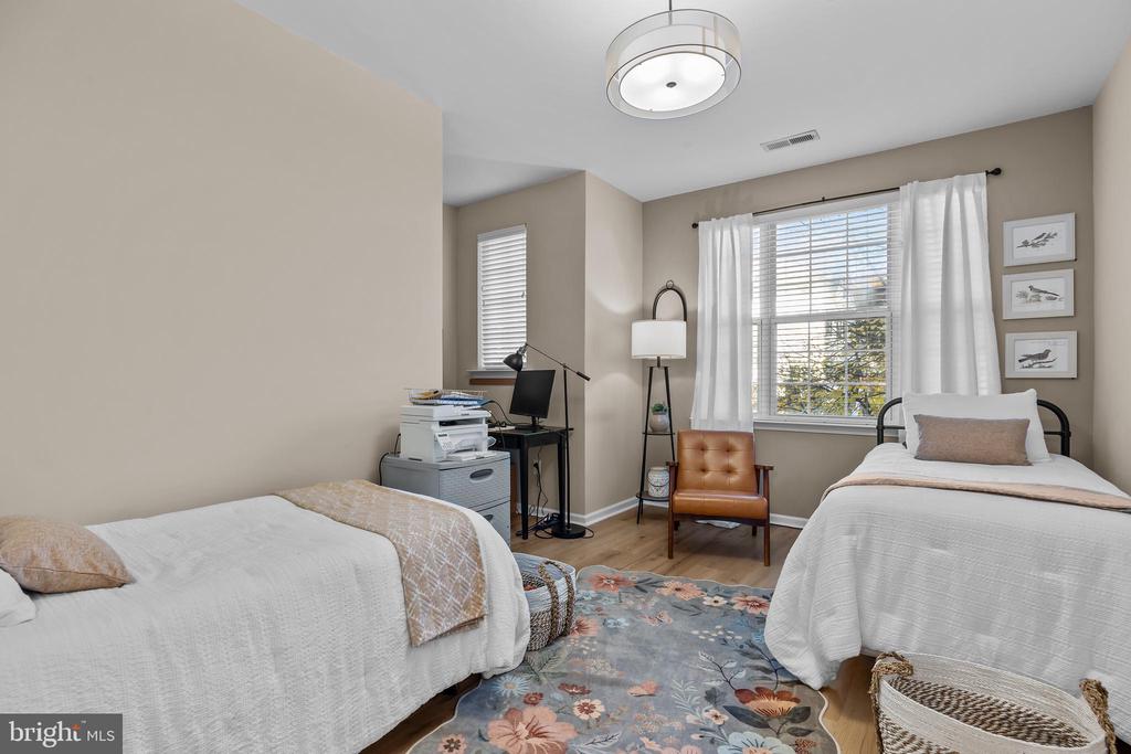 265 COVENANT LANE 8