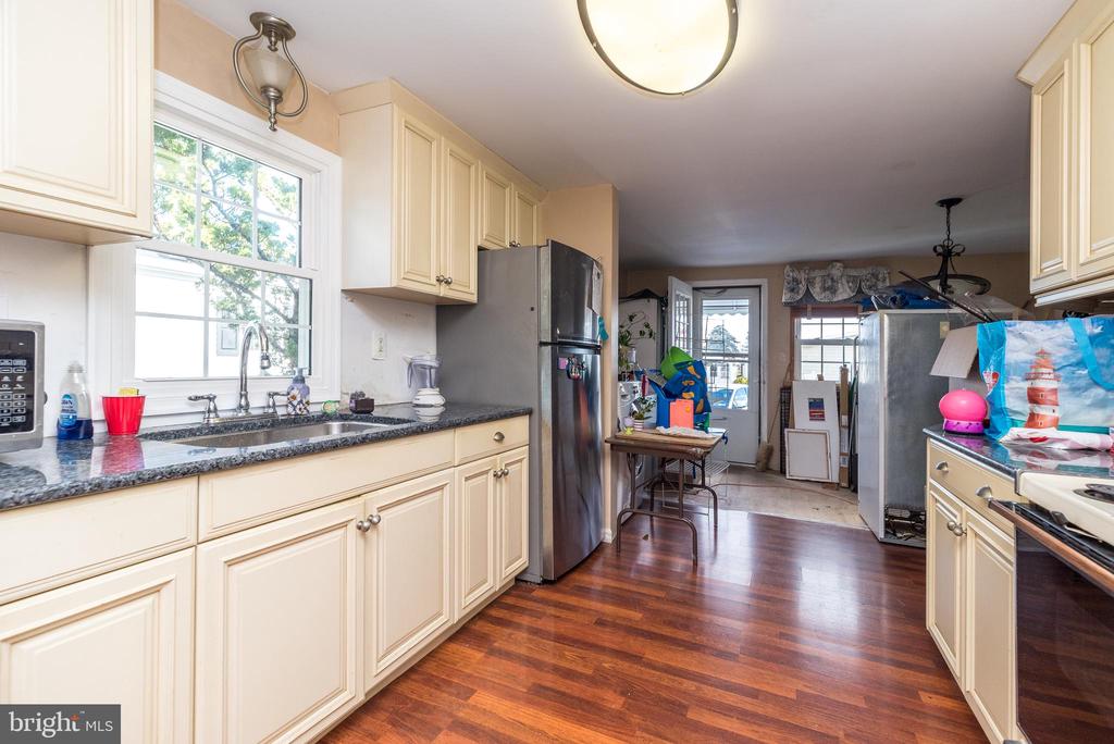 61 LONGWOOD PLACE