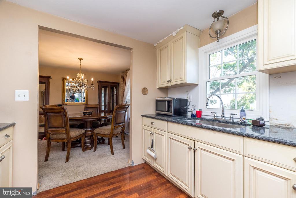 61 LONGWOOD PLACE