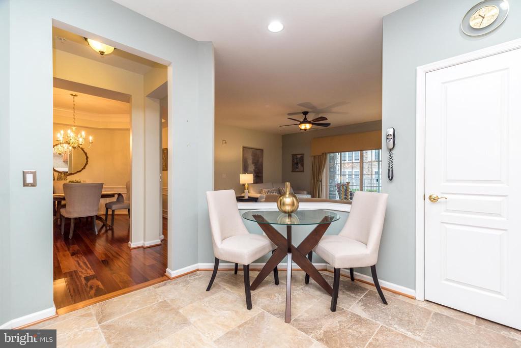 4103 LILAC COURT
