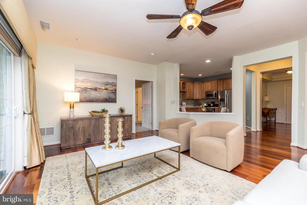 4103 LILAC COURT