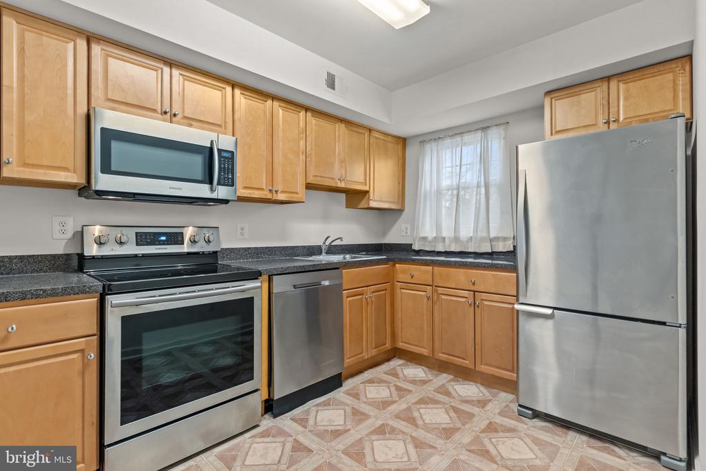 18 YORKTOWN COURT