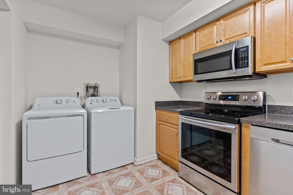 18 YORKTOWN COURT