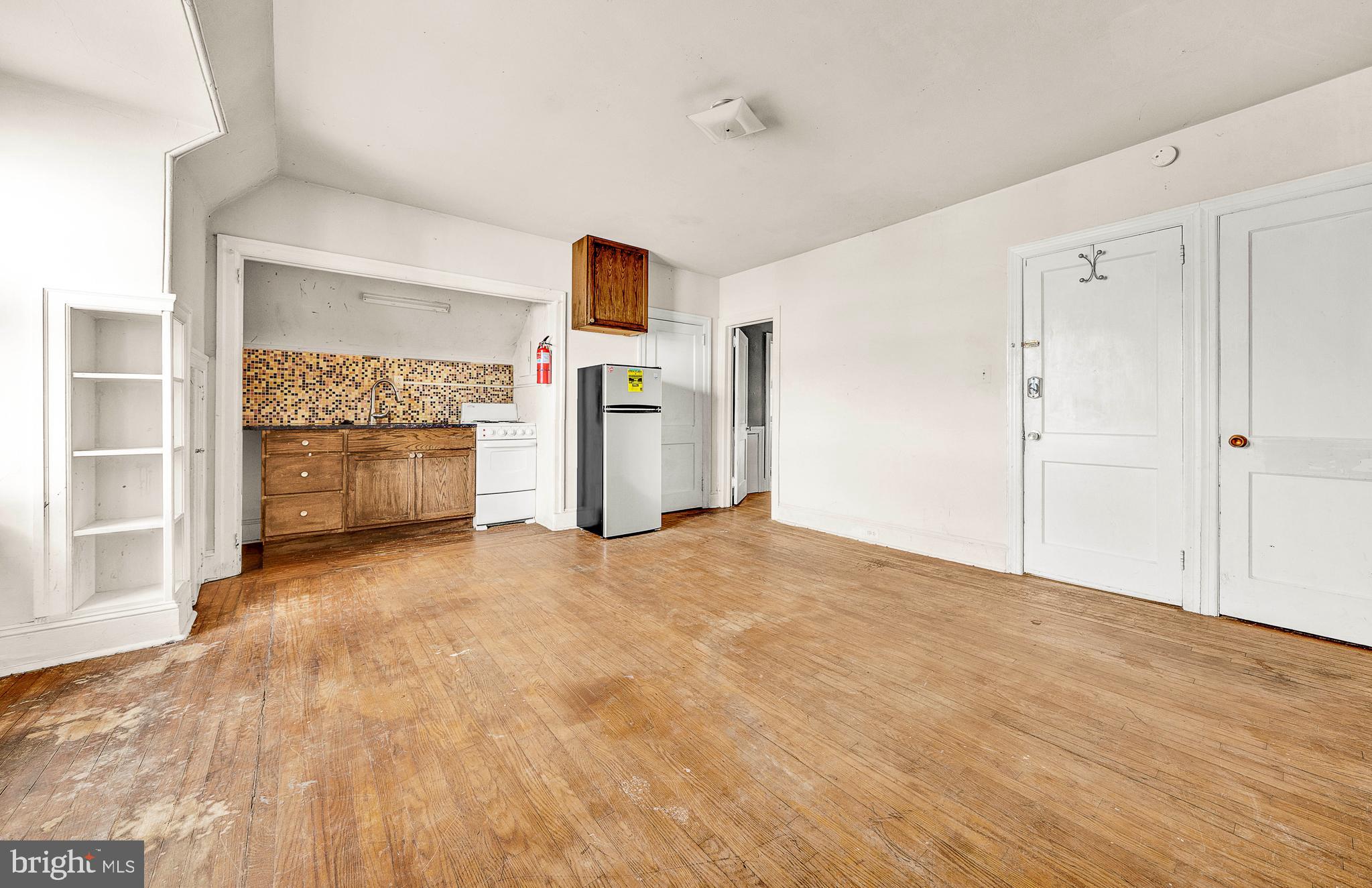 1020 W MAIN STREET