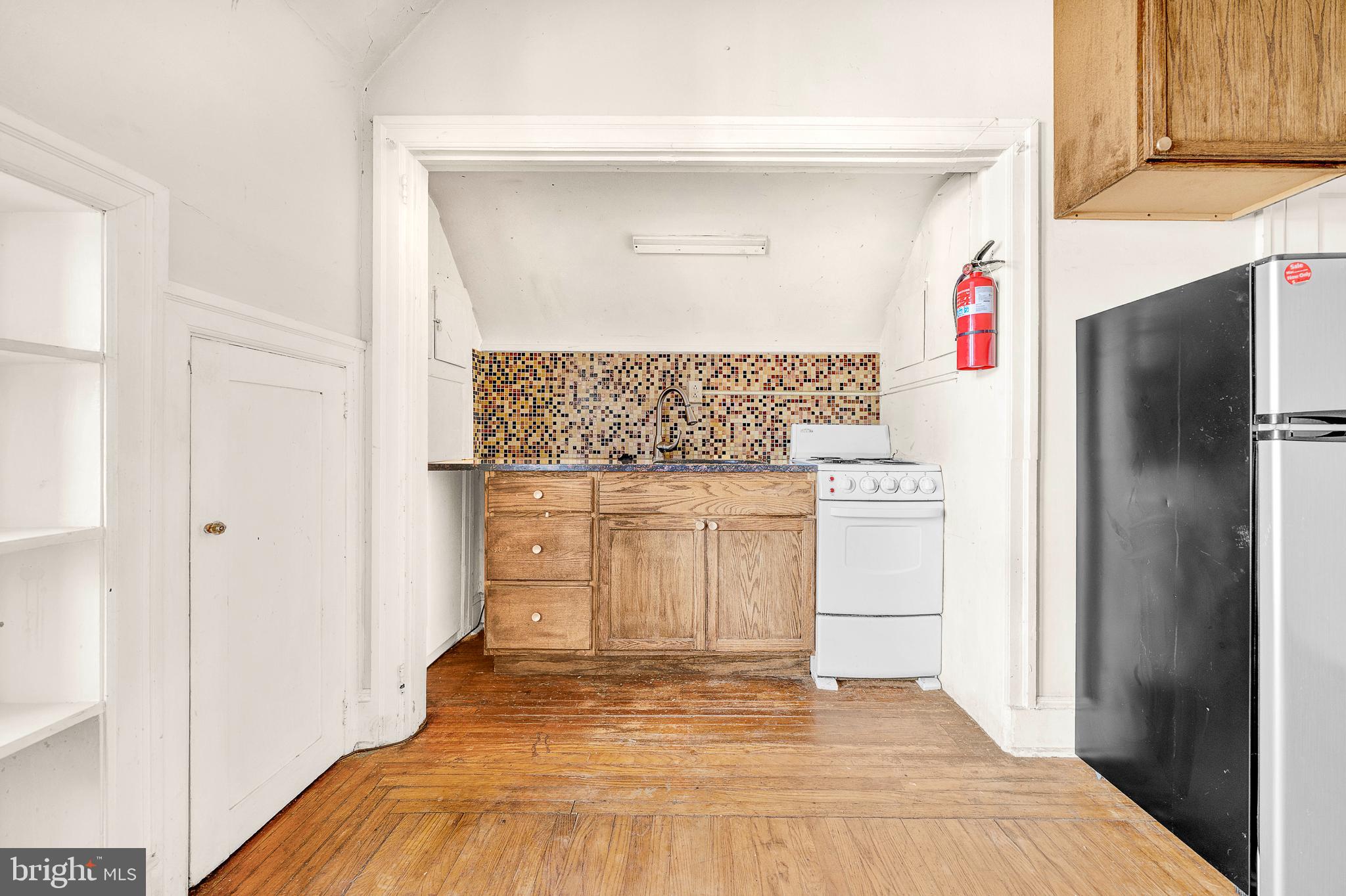1020 W MAIN STREET