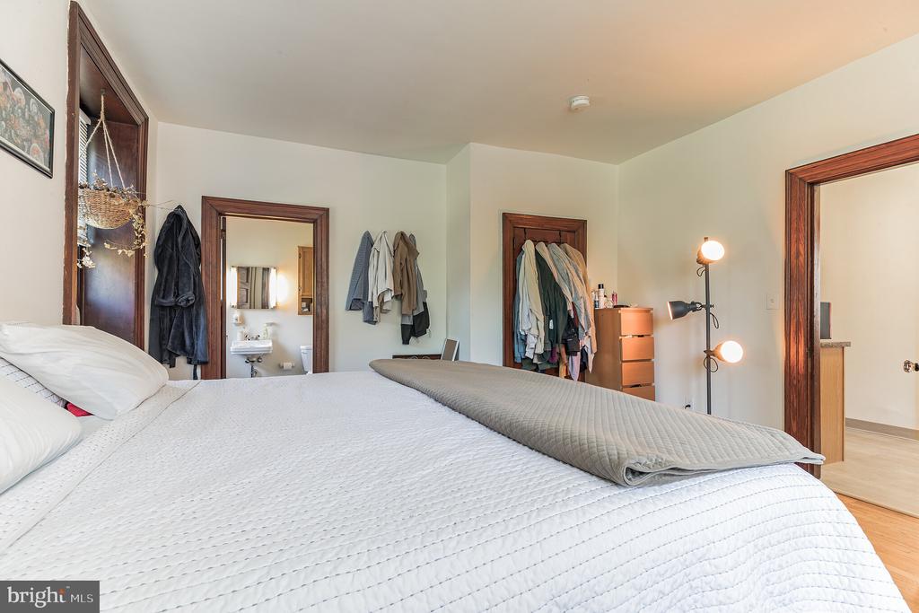 1320 BUTLER PIKE APT 2