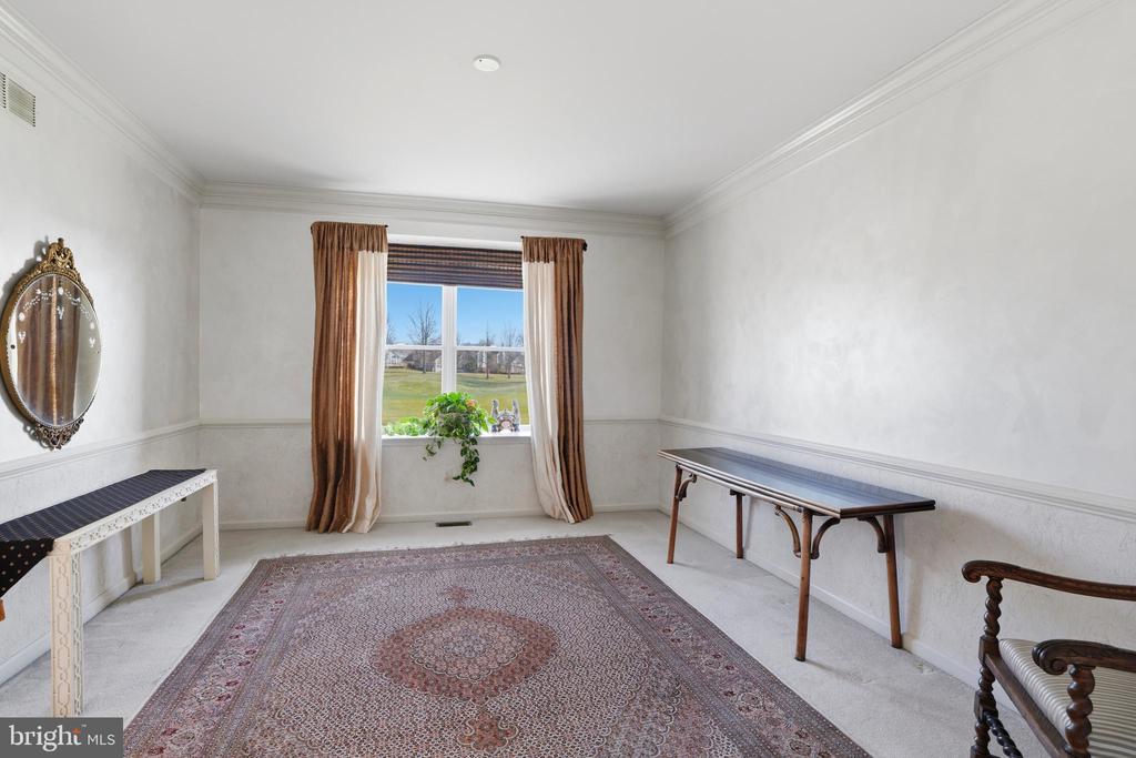117 SPYGLASS DRIVE