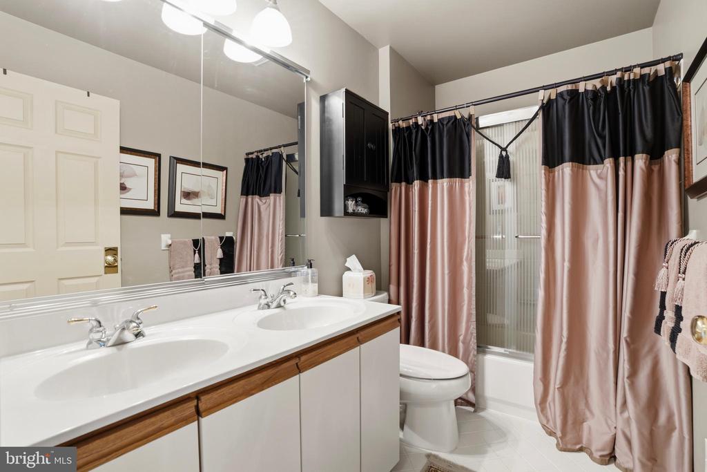 117 SPYGLASS DRIVE