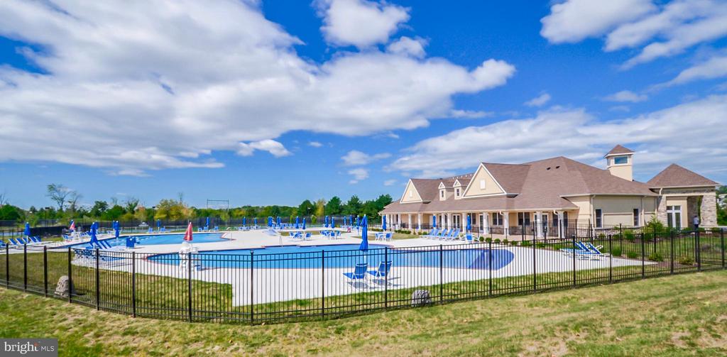 117 SPYGLASS DRIVE