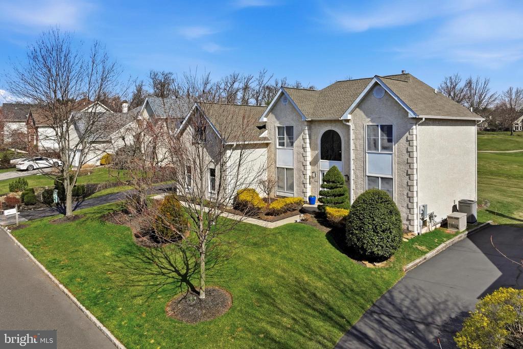 117 SPYGLASS DRIVE