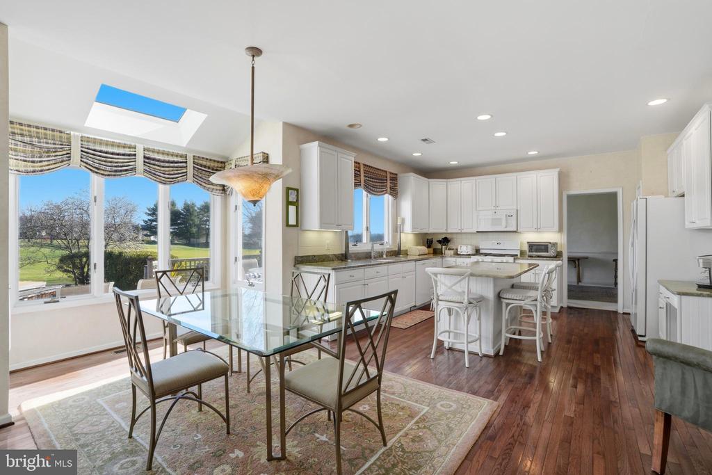 117 SPYGLASS DRIVE