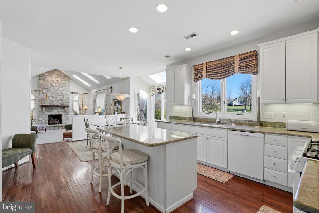 117 SPYGLASS DRIVE