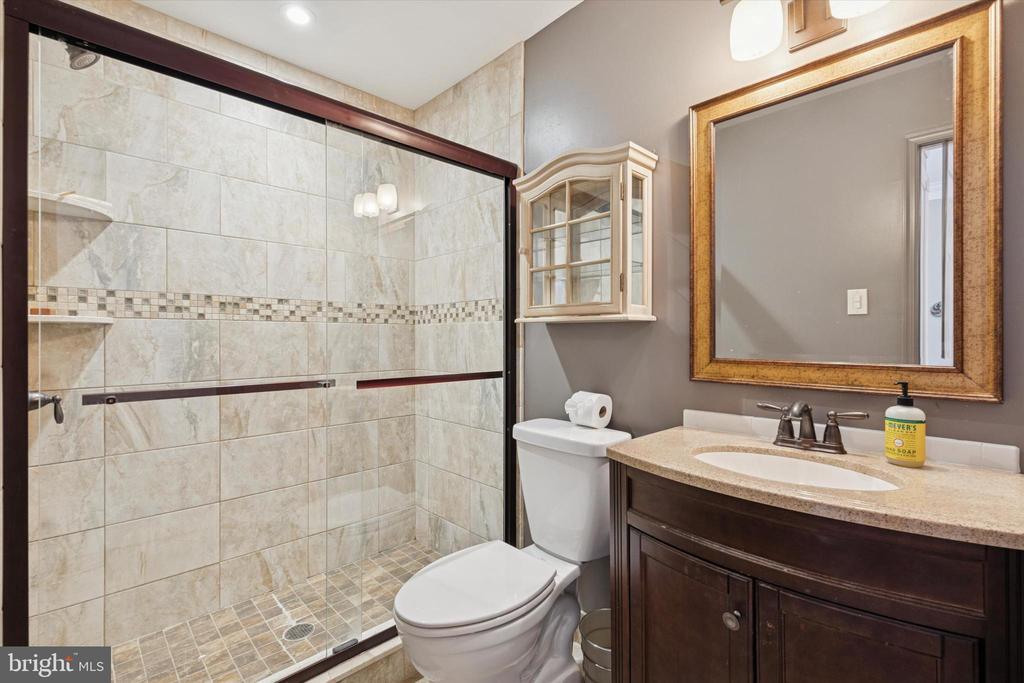 48 CADWALADER COURT