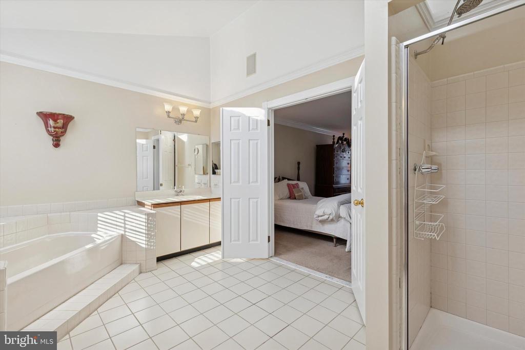 48 CADWALADER COURT