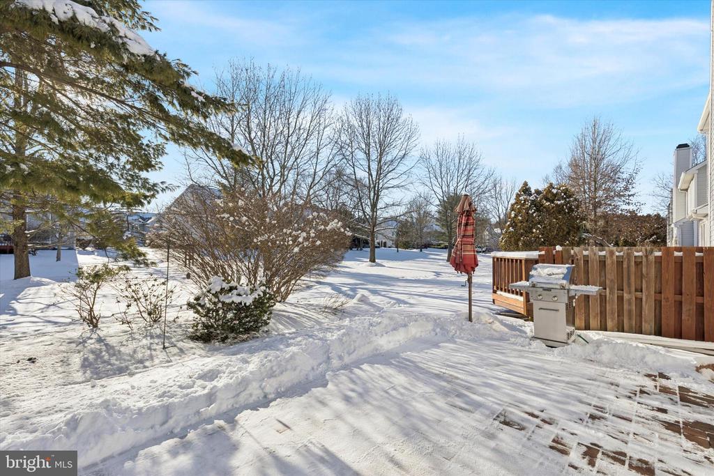 48 CADWALADER COURT