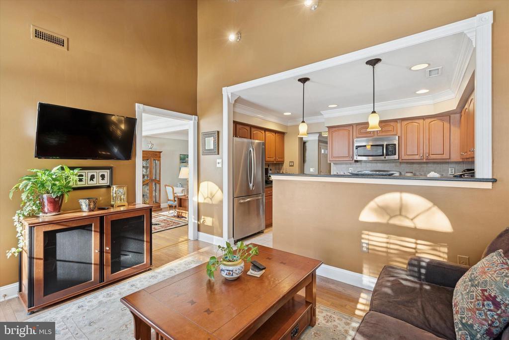 48 CADWALADER COURT