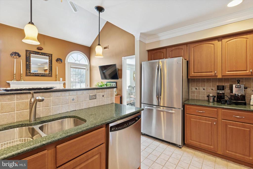 48 CADWALADER COURT