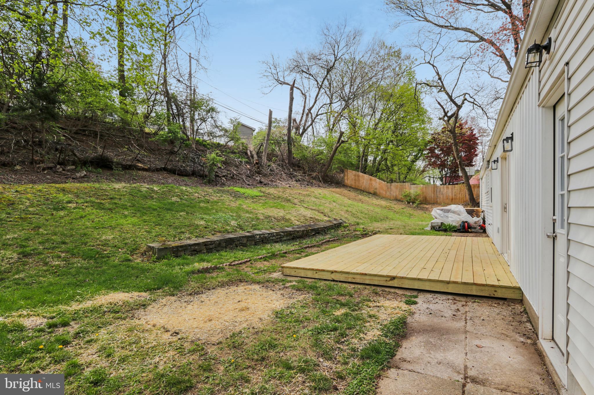 1306 STOTESBURY AVENUE