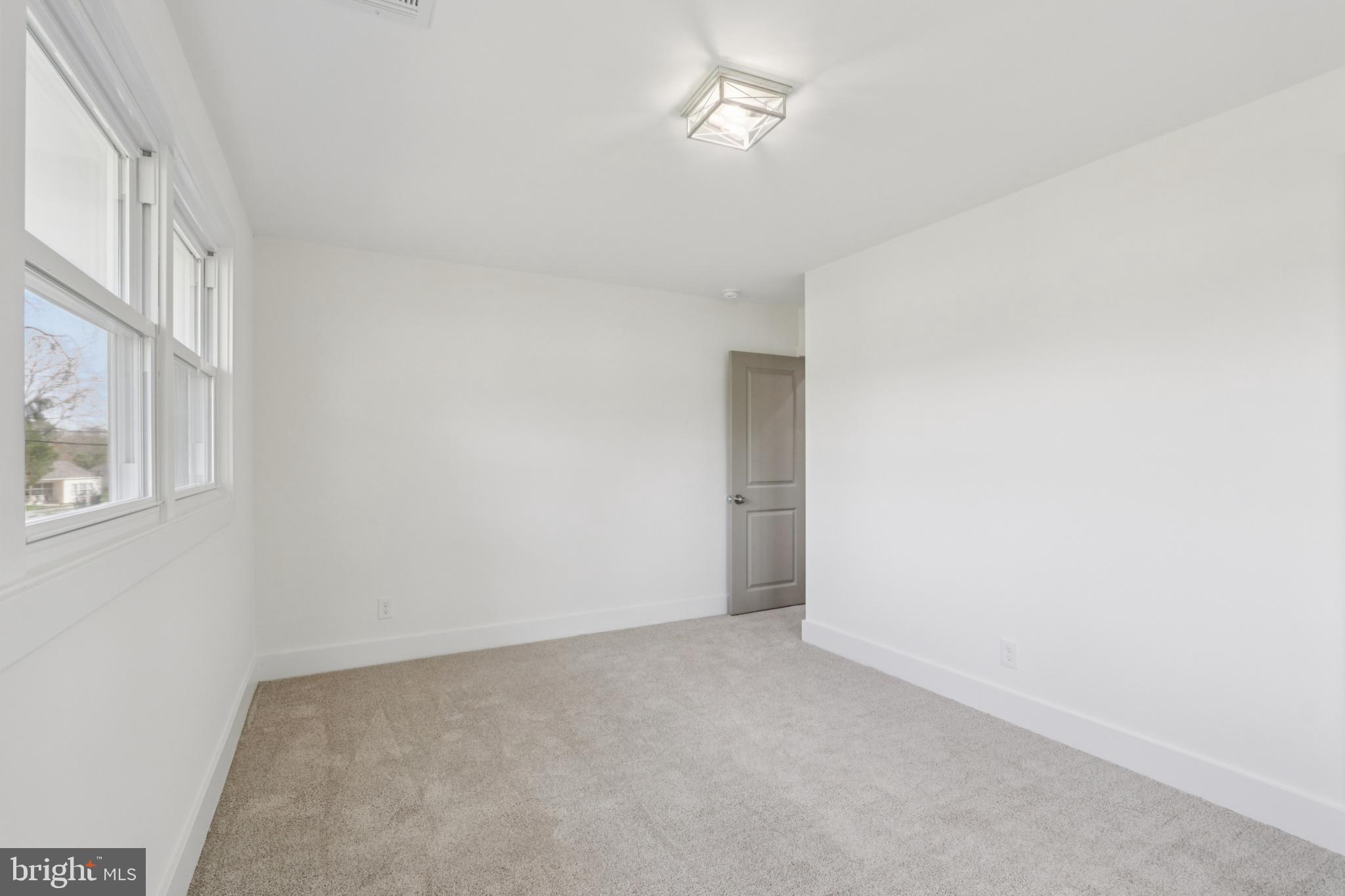1306 STOTESBURY AVENUE