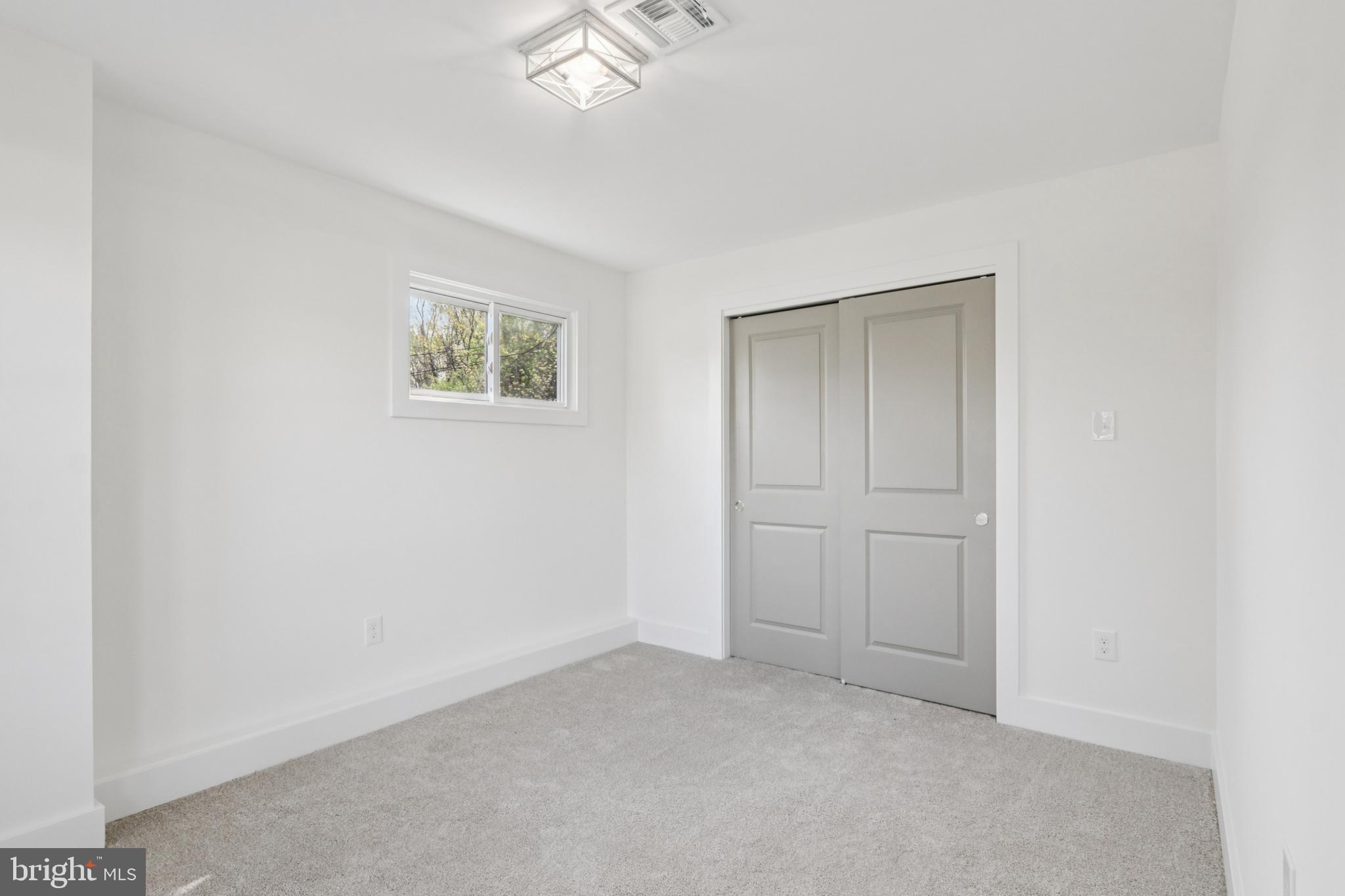 1306 STOTESBURY AVENUE