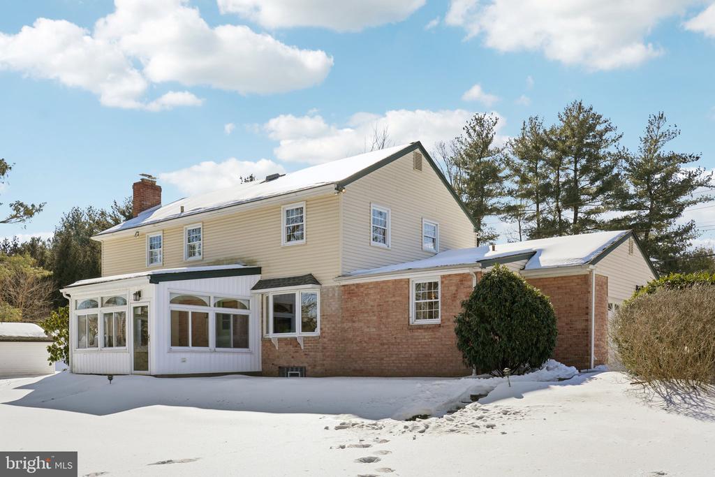 241 MORELAND ROAD