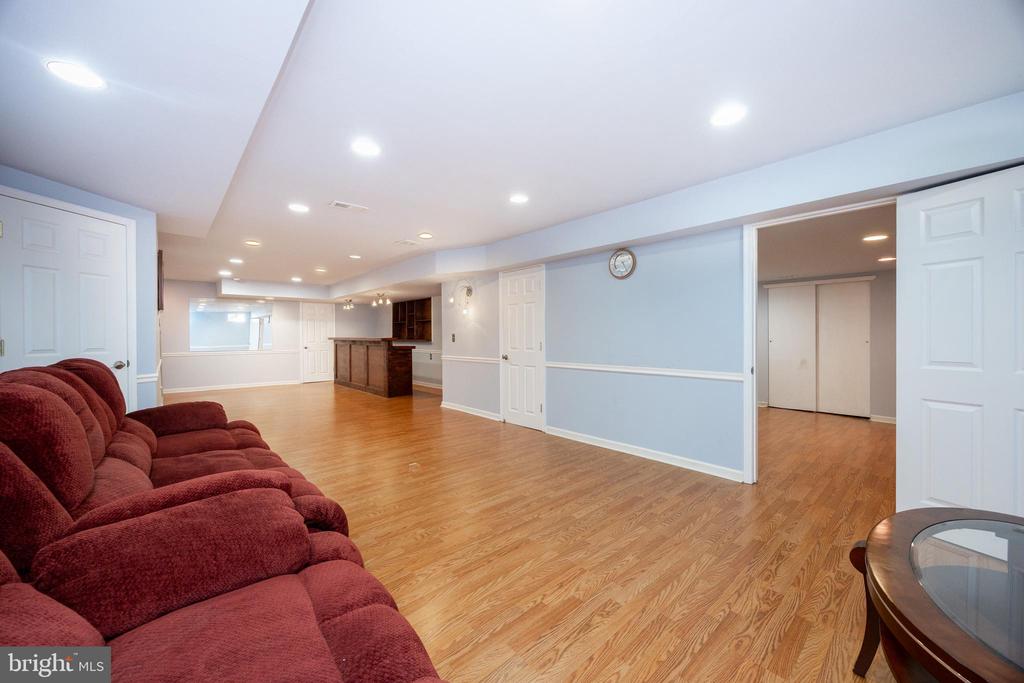 208 CASTLE DRIVE