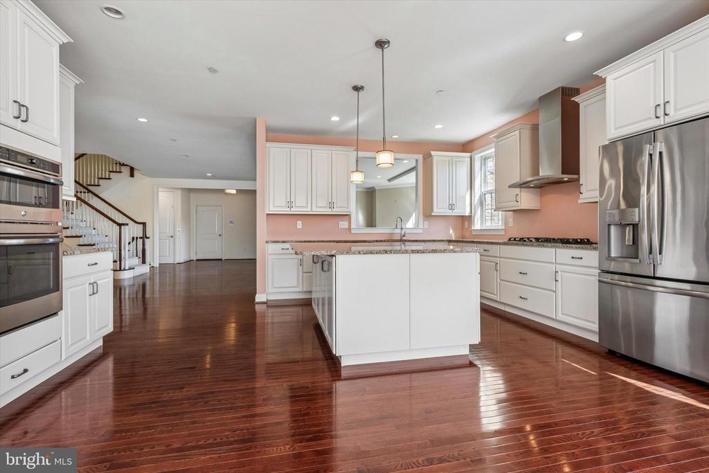211 PELHAM COURT