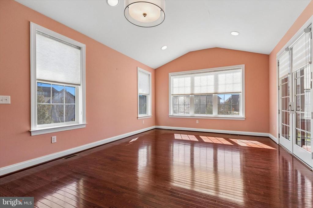 211 PELHAM COURT