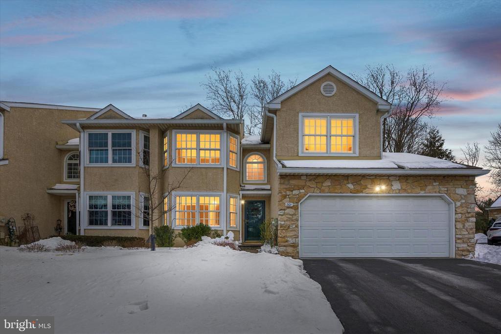201 CRYSTAL COURT