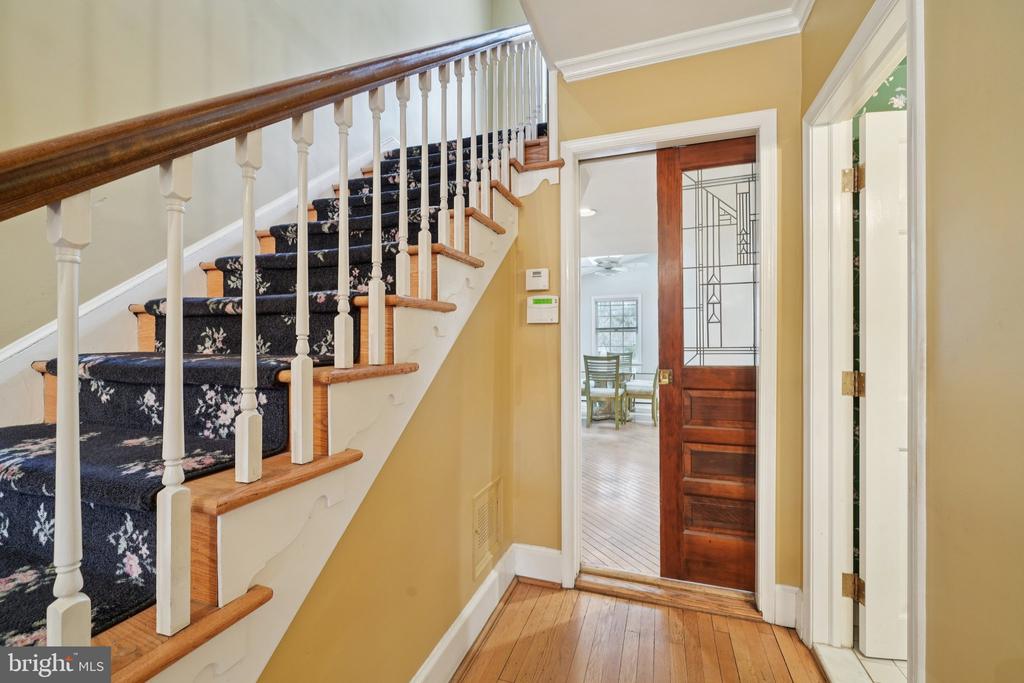 411 LODGES LANE