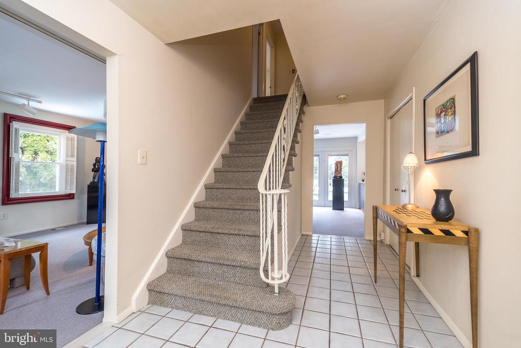 1753 TERRACE DRIVE