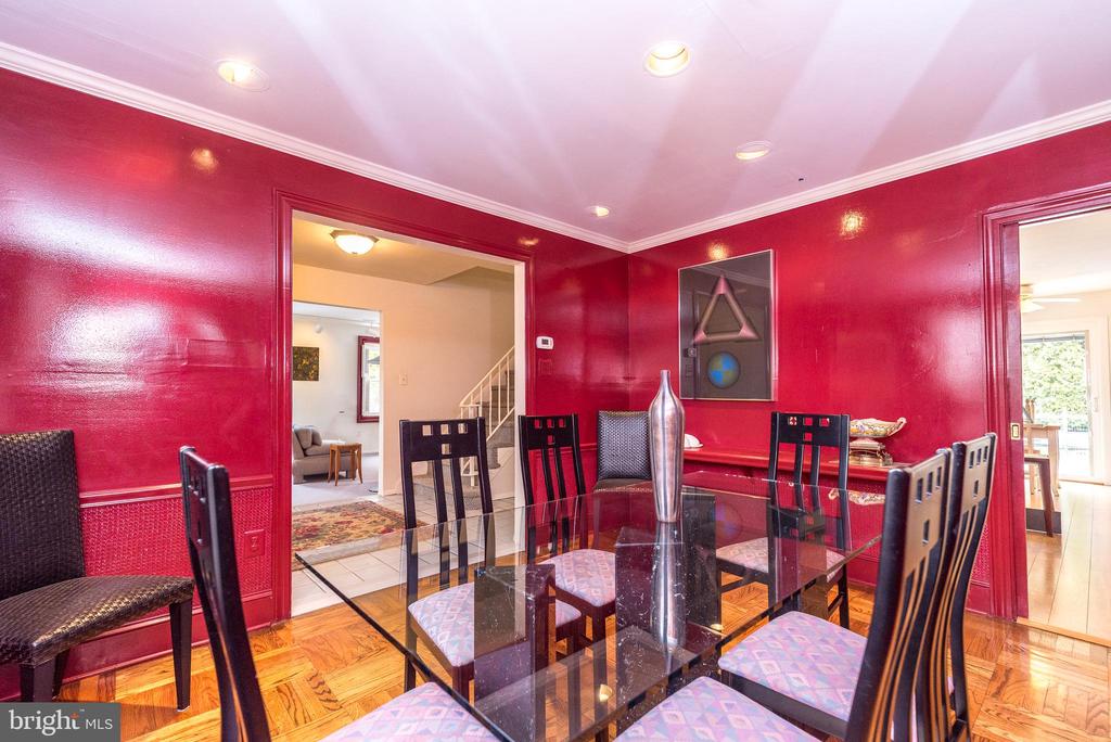 1753 TERRACE DRIVE