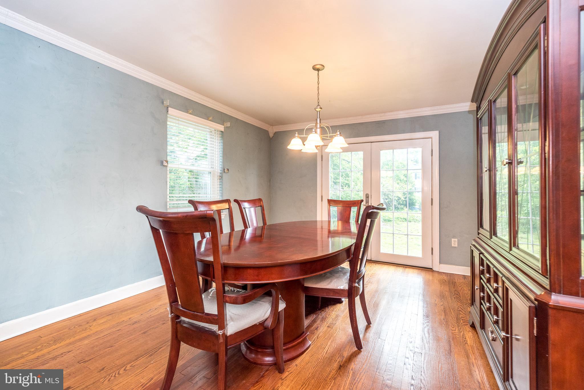 125 N BETHLEHEM PIKE