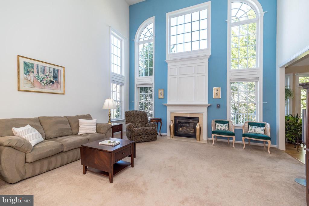 279 GOLDENROD DRIVE