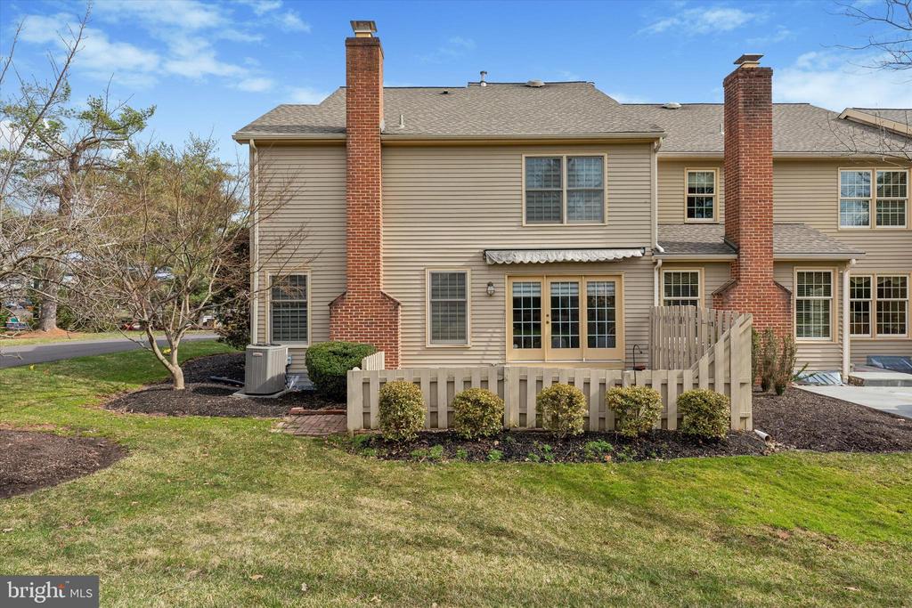 218 NEVIN LANE