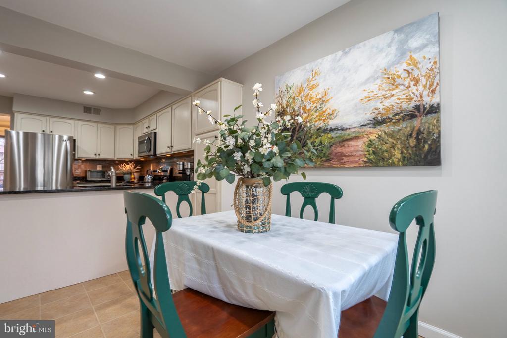 603 HONEY RUN ROAD