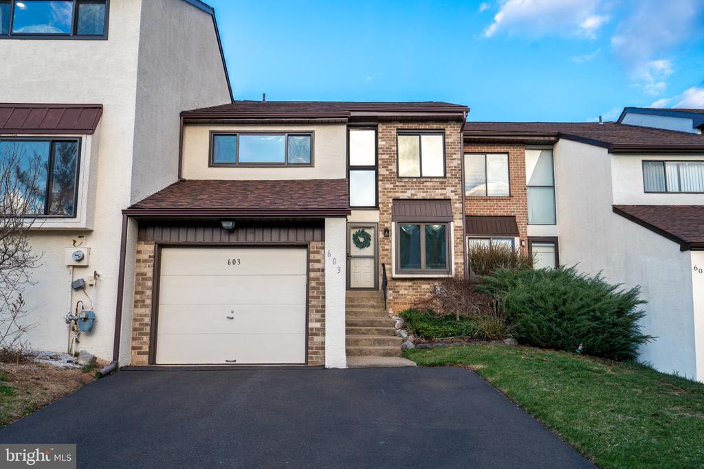 603 HONEY RUN ROAD