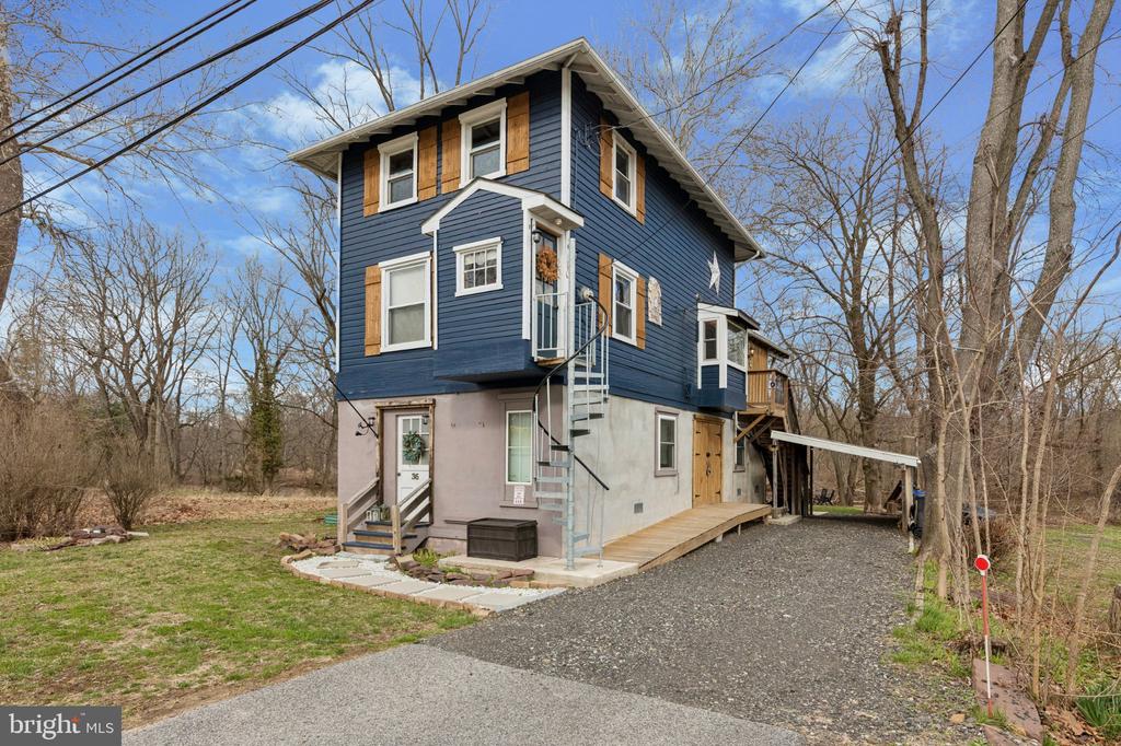 36 E 1ST AVENUE