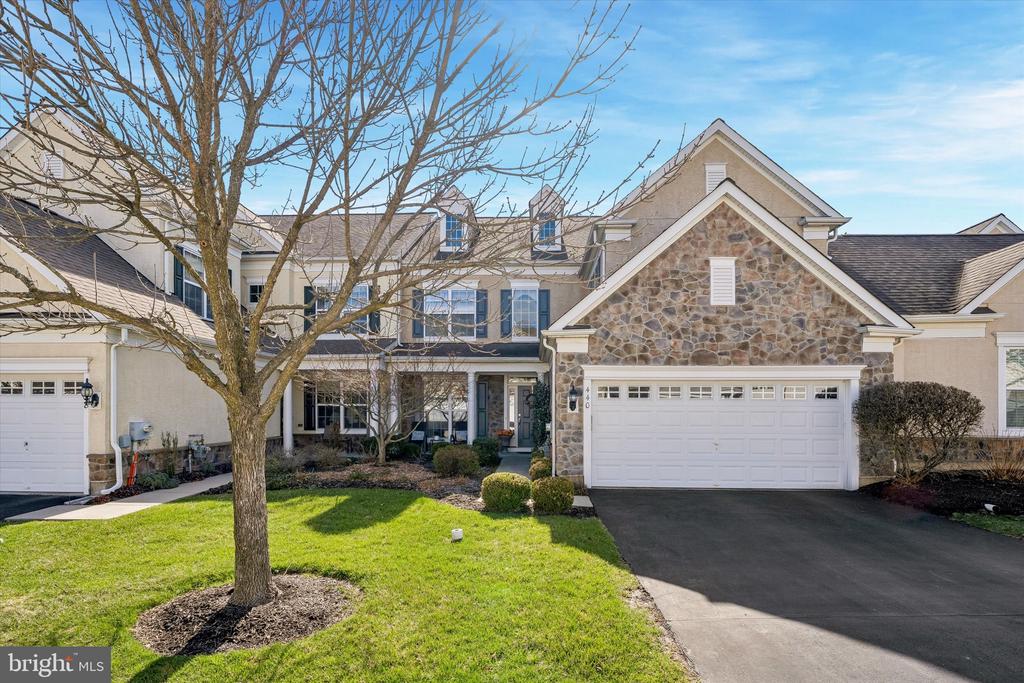 440 PRIMROSE DRIVE