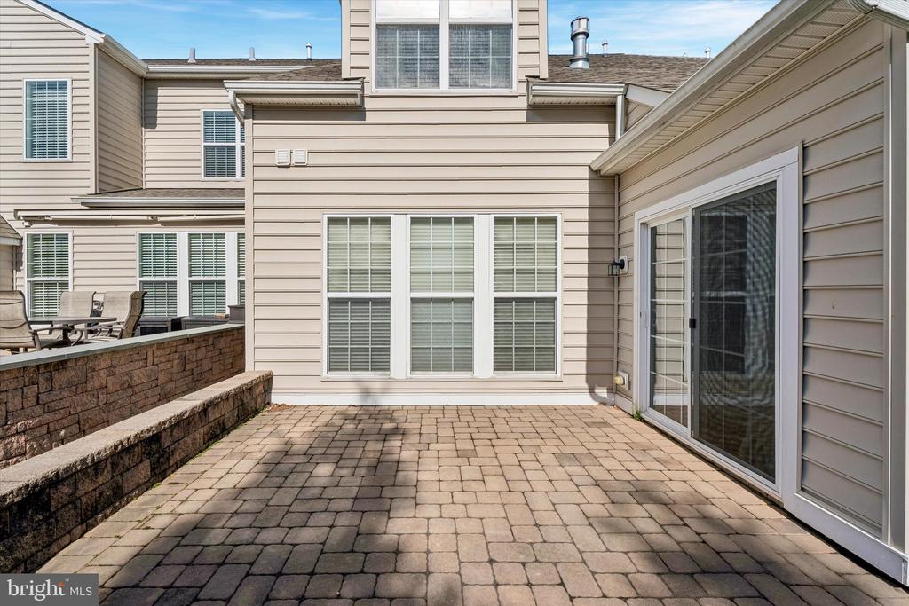440 PRIMROSE DRIVE