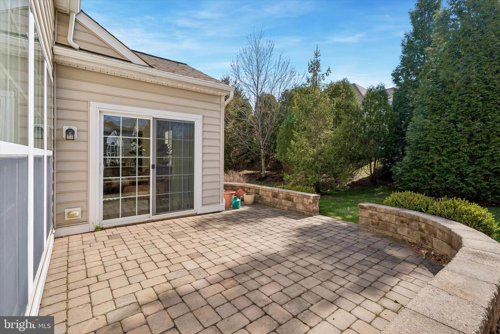 440 PRIMROSE DRIVE