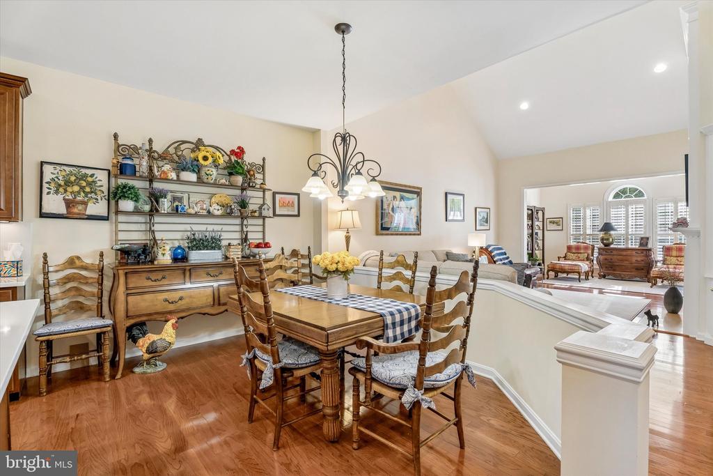 440 PRIMROSE DRIVE