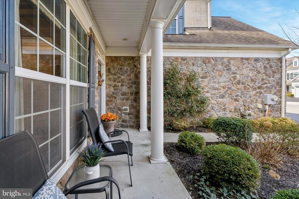 440 PRIMROSE DRIVE
