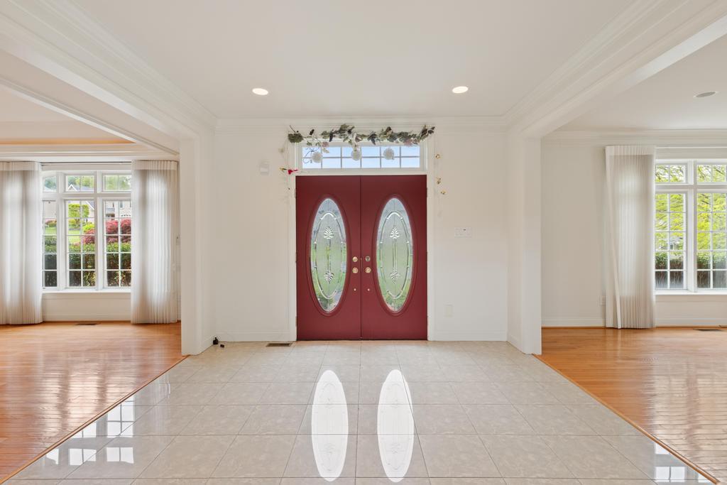 2205 JEFFERSON LANE