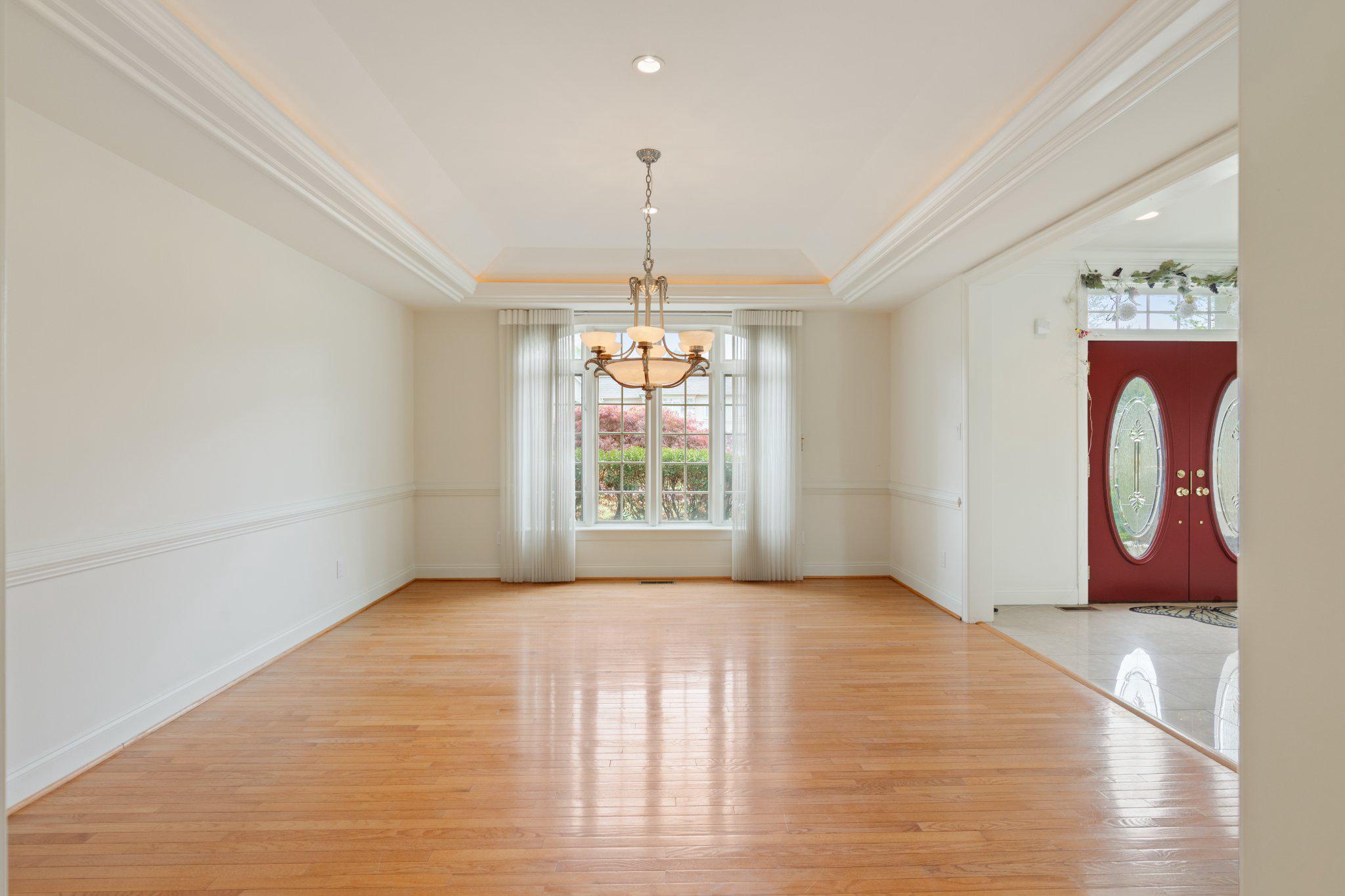 2205 JEFFERSON LANE