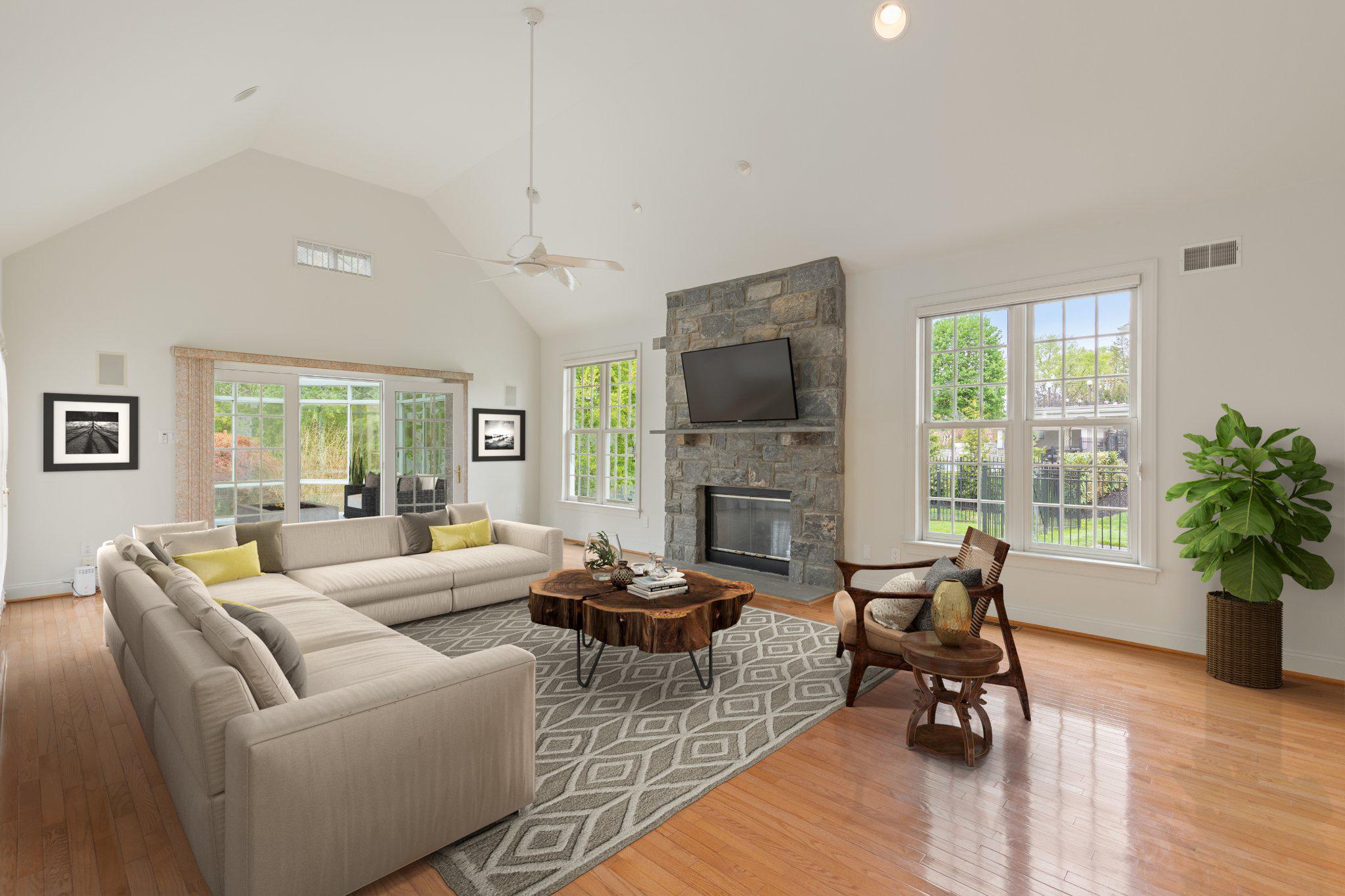 2205 JEFFERSON LANE