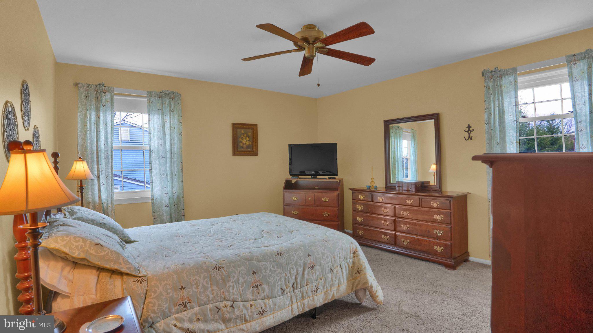 1177 HORSESHOE DRIVE