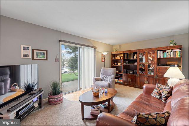 1120 ANGUS CIRCLE