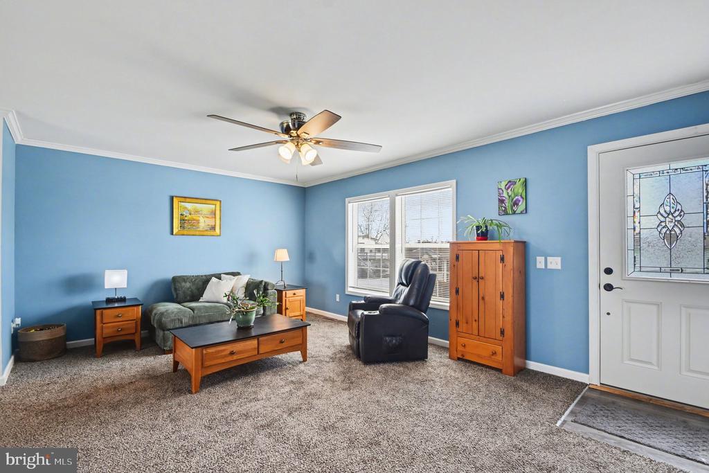 215 GREEN HILL DRIVE