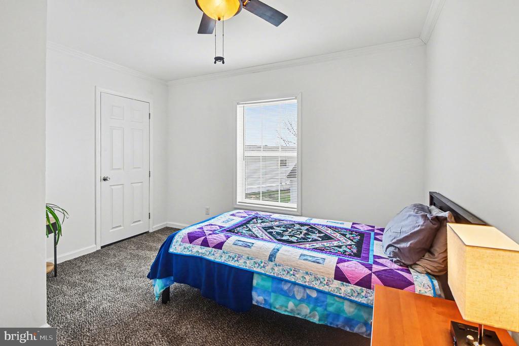 215 GREEN HILL DRIVE